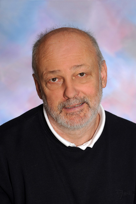 Prof. Mag. Walter Locher